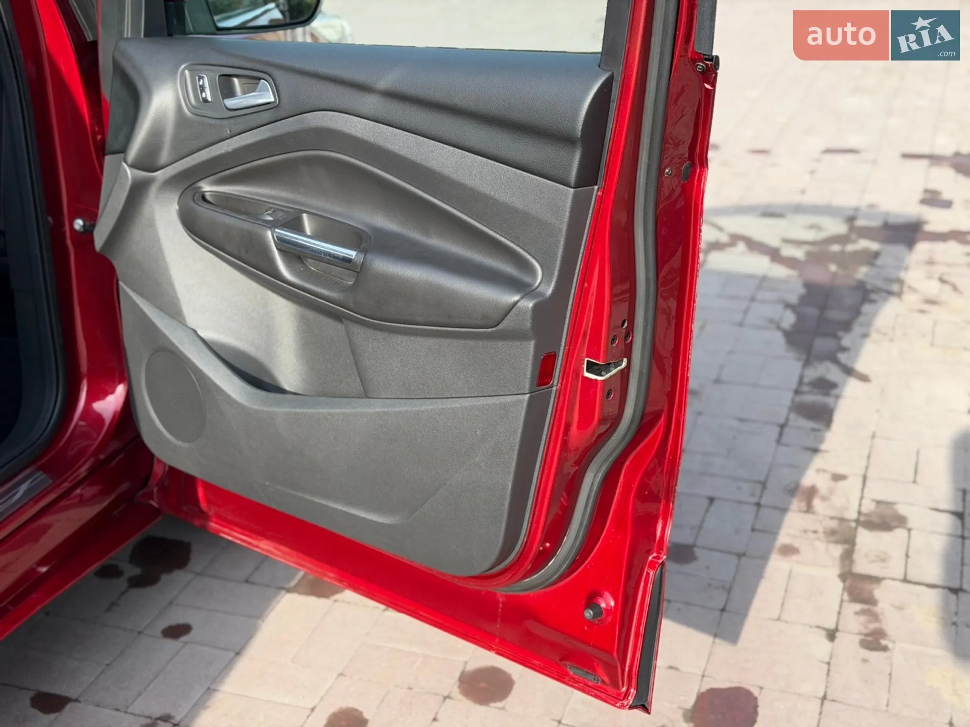 2015 Ford Kuga - мініатюра 25