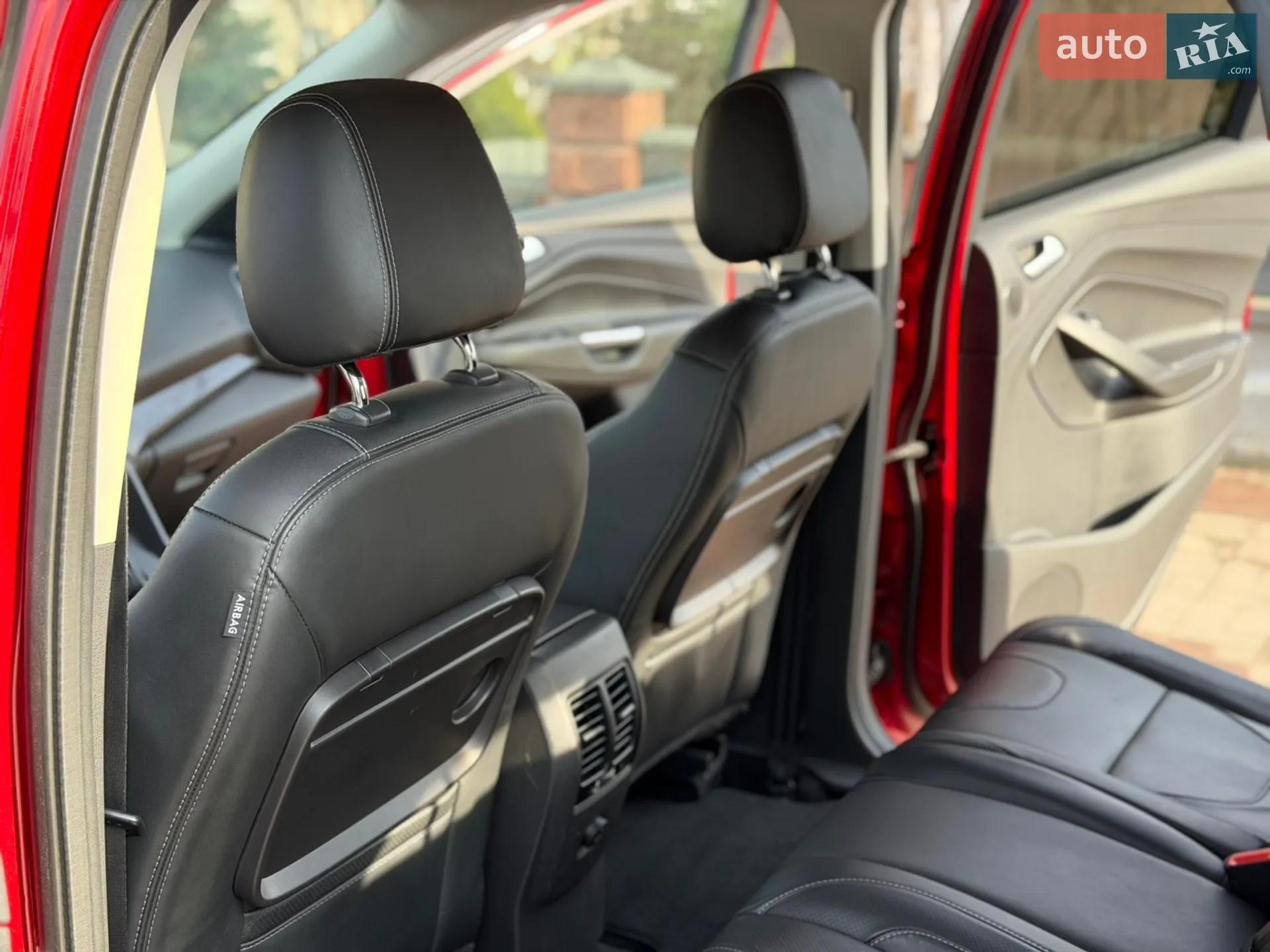 2015 Ford Kuga - мініатюра 35