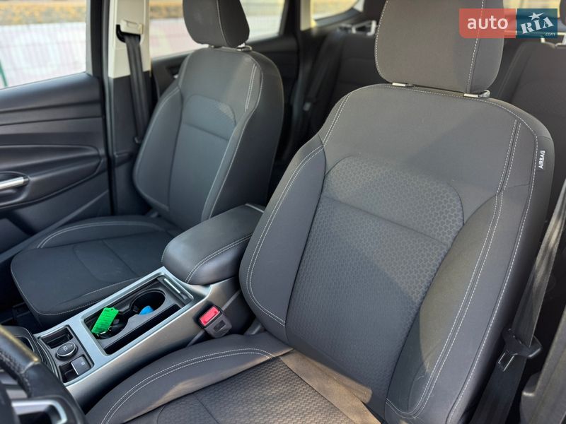 Внедорожник / Кроссовер Ford Kuga 2018 в Умани