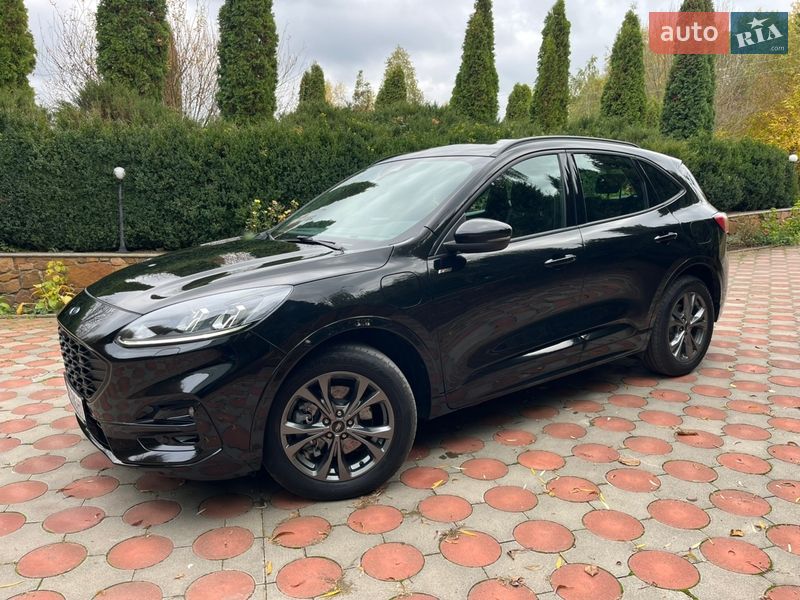 Внедорожник / Кроссовер Ford Kuga 2021 в Виннице
