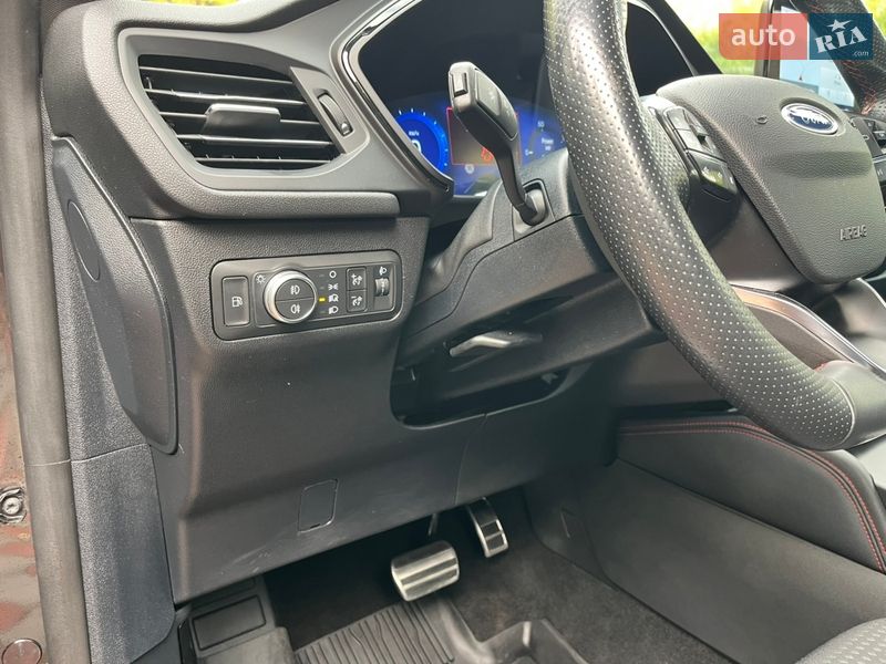 Внедорожник / Кроссовер Ford Kuga 2021 в Виннице