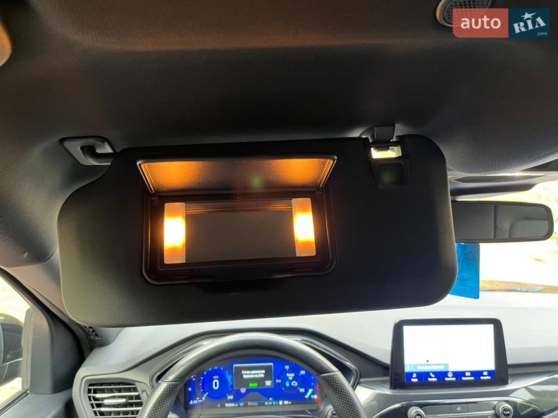 Внедорожник / Кроссовер Ford Kuga 2021 в Виннице