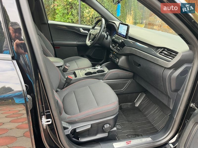 Внедорожник / Кроссовер Ford Kuga 2021 в Виннице