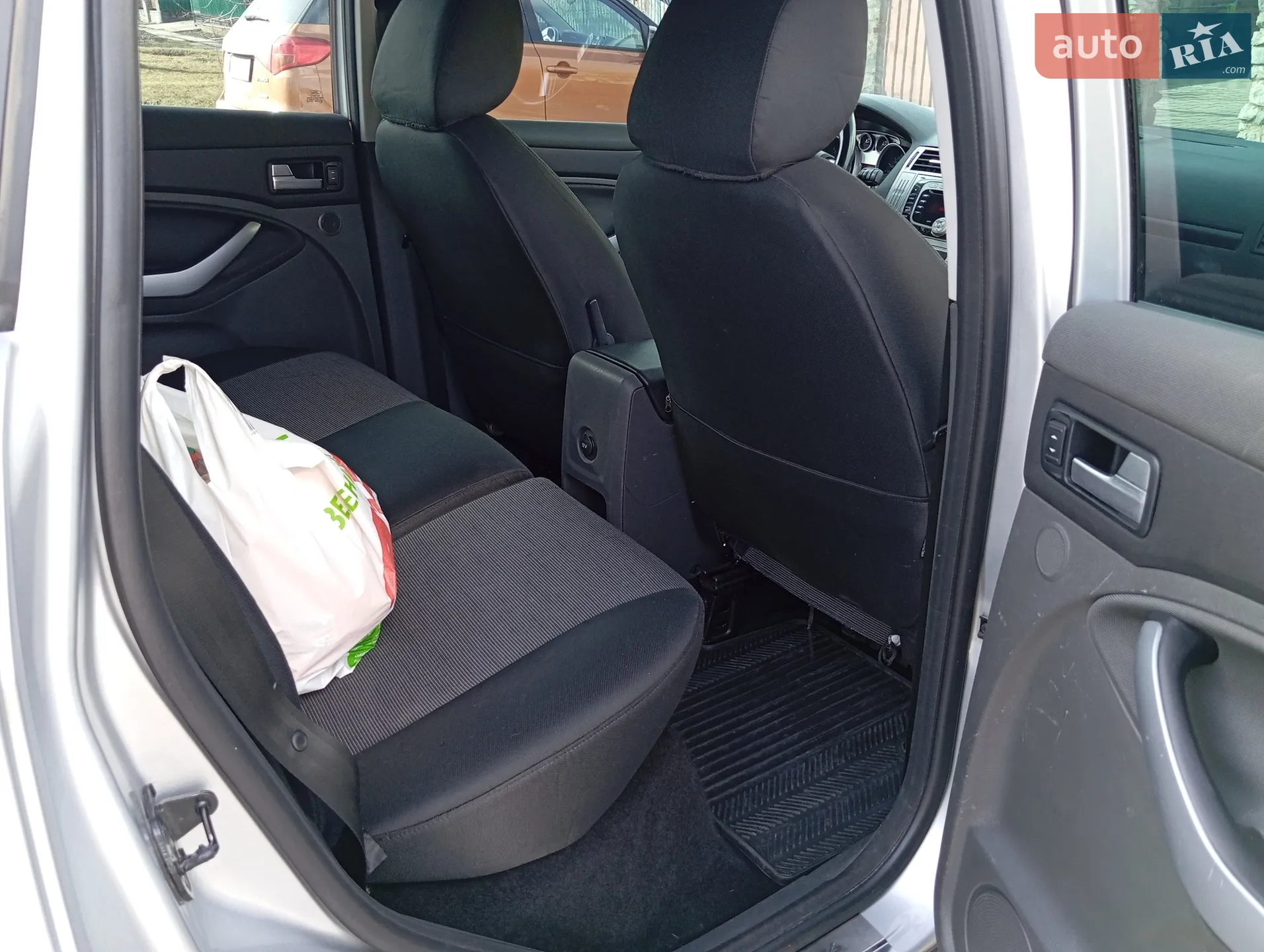 2011 Ford Kuga - мініатюра 19