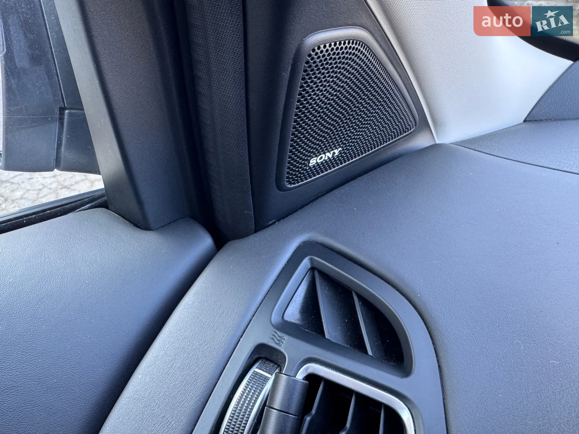 2018 Ford Kuga - мініатюра 21