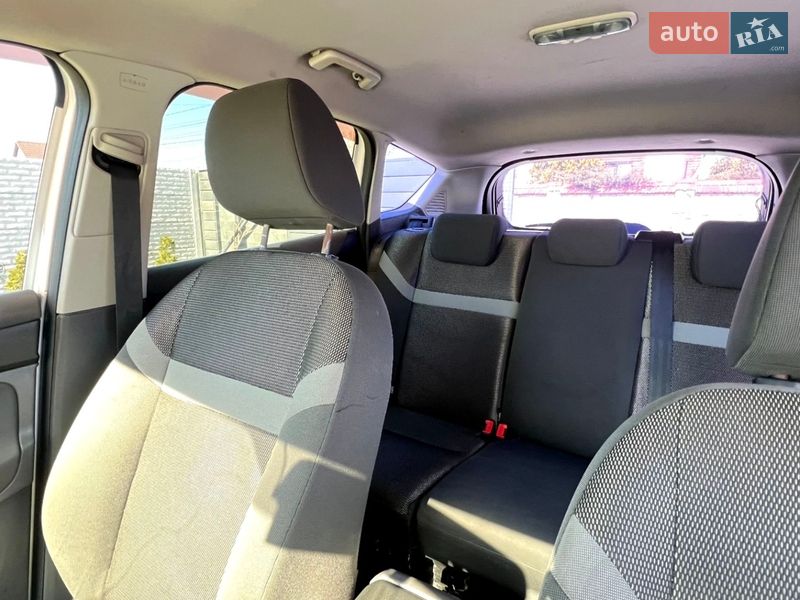 Внедорожник / Кроссовер Ford Kuga 2011 в Днепре