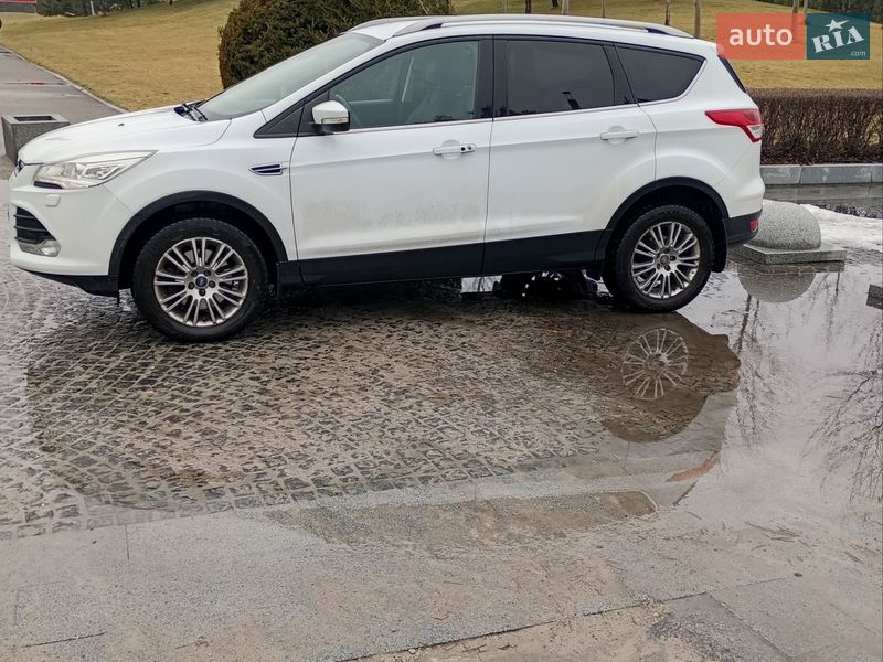 Позашляховик / Кросовер Ford Kuga 2014 в Дніпрі