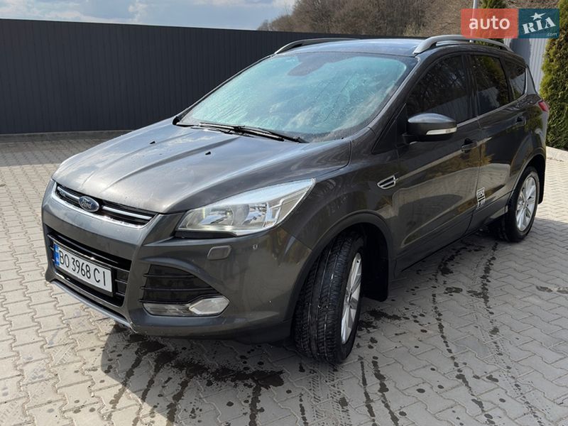 Позашляховик / Кросовер Ford Kuga 2015 в Тернополі