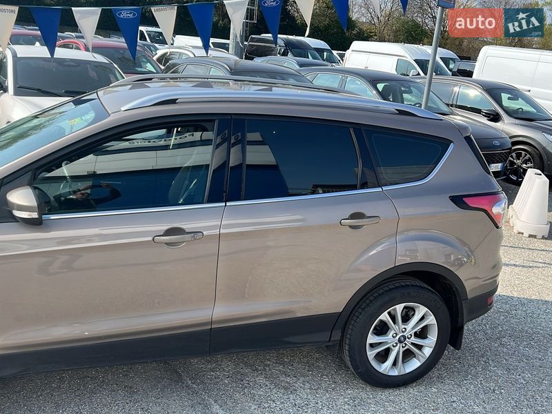 Внедорожник / Кроссовер Ford Kuga 2019 в Черновцах фото 9 Внедорожник / Кроссовер Ford Kuga 2019 в Черновцах