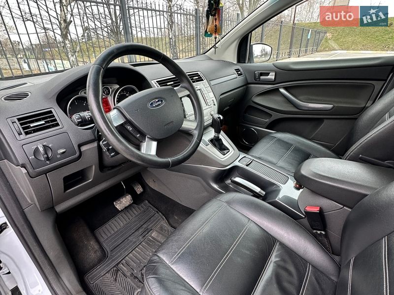 Позашляховик / Кросовер Ford Kuga 2011 в Білогородці