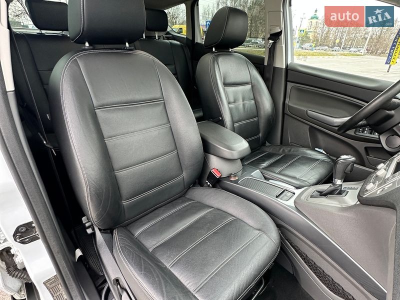 Позашляховик / Кросовер Ford Kuga 2011 в Білогородці