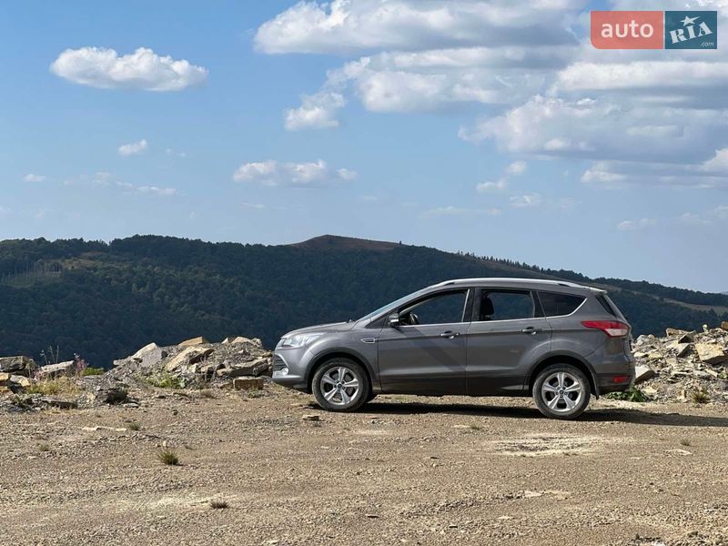 Внедорожник / Кроссовер Ford Kuga 2014 в Львове фото 4 Внедорожник / Кроссовер Ford Kuga 2014 в Львове