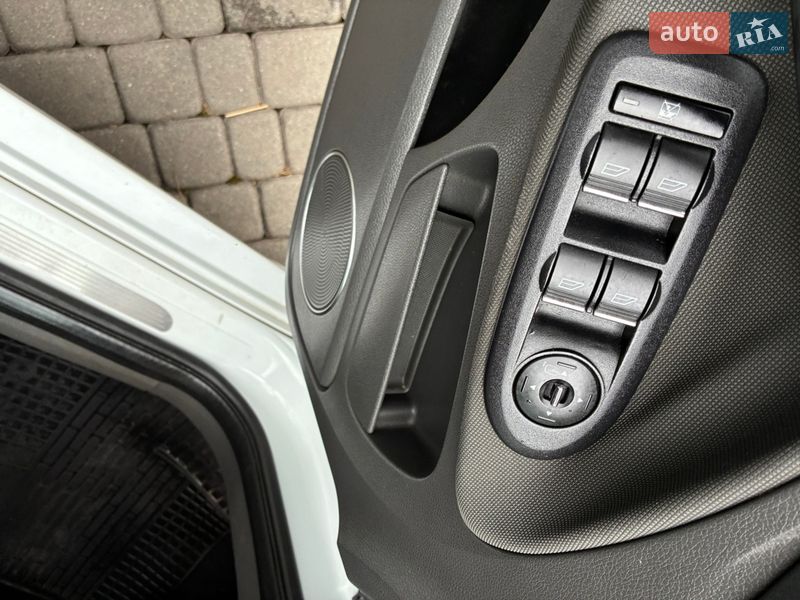 Внедорожник / Кроссовер Ford Kuga 2010 в Тячеве