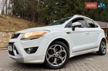 Внедорожник / Кроссовер Ford Kuga 2010 в Тячеве
