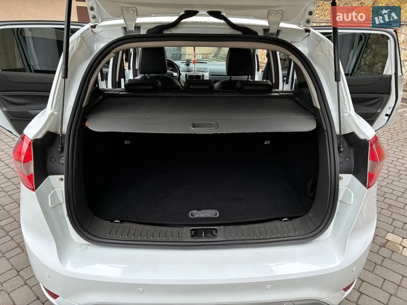 Внедорожник / Кроссовер Ford Kuga 2010 в Тячеве