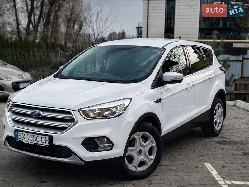 Внедорожник / Кроссовер Ford Kuga 2018 в Хмельницком фото 2 Внедорожник / Кроссовер Ford Kuga 2018 в Хмельницком