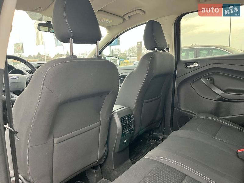 Внедорожник / Кроссовер Ford Kuga 2017 в Львове фото 30 Внедорожник / Кроссовер Ford Kuga 2017 в Львове