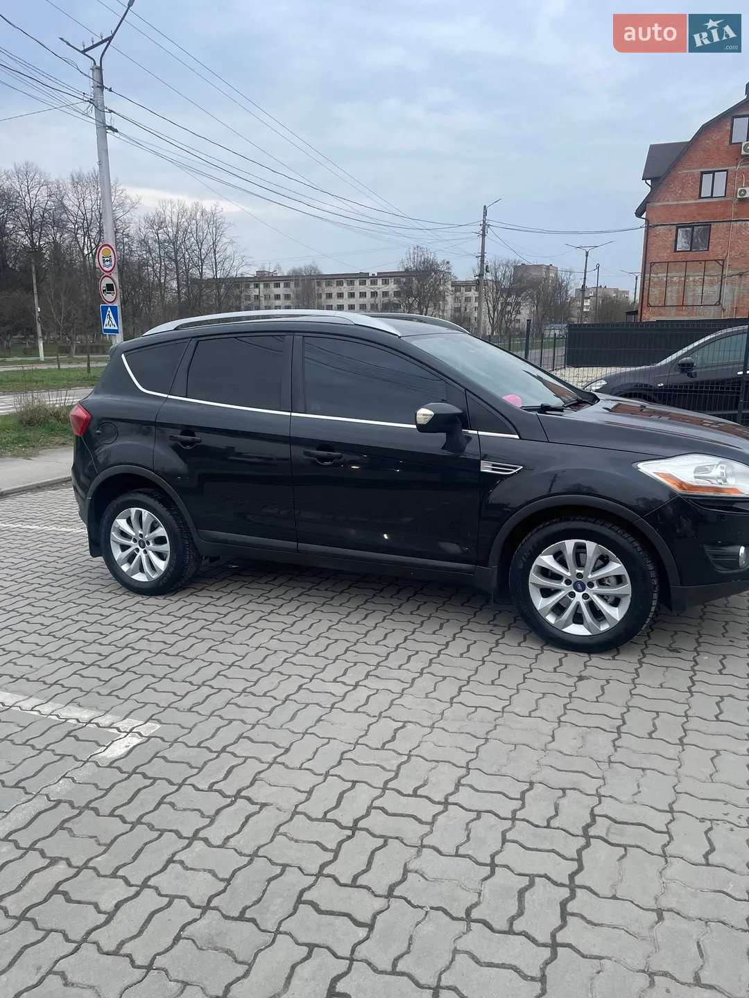 2011 Ford Kuga - фото 1
