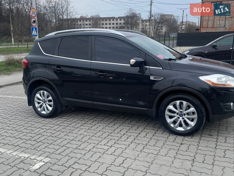 Ford Kuga 2011