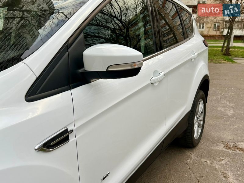 Внедорожник / Кроссовер Ford Kuga 2016 в Киеве фото 12 Внедорожник / Кроссовер Ford Kuga 2016 в Киеве