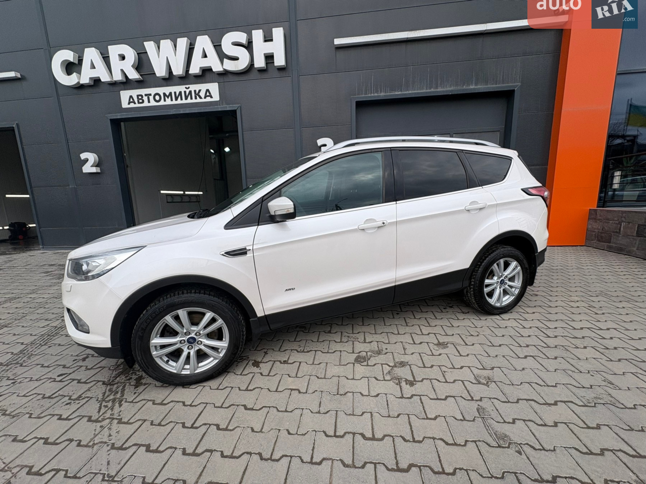 2016 Ford Kuga - мініатюра 25