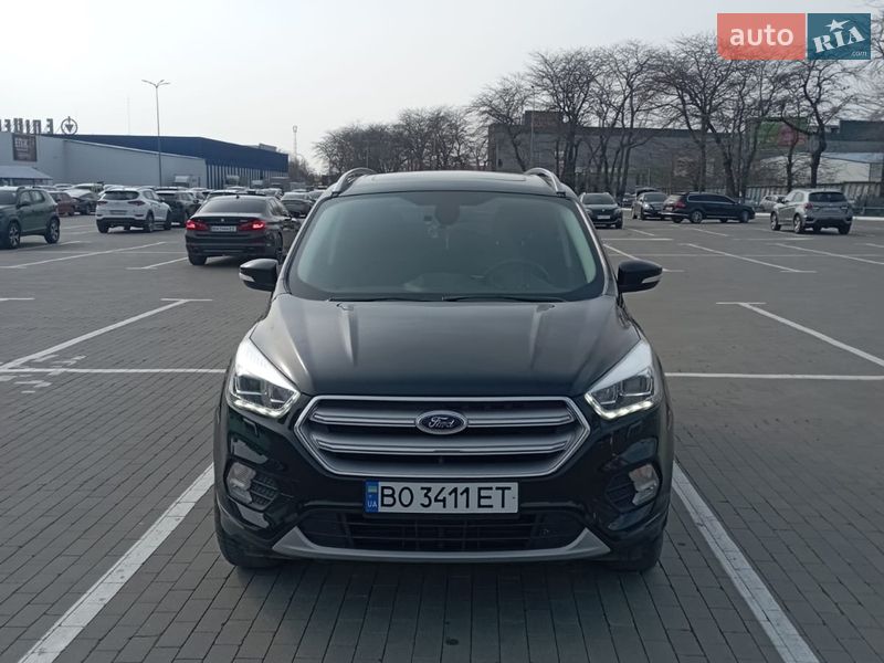 Внедорожник / Кроссовер Ford Kuga 2017 в Одессе