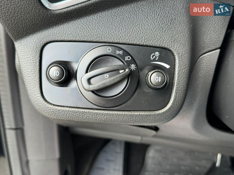 Внедорожник / Кроссовер Ford Kuga 2014 в Баре фото 12 Внедорожник / Кроссовер Ford Kuga 2014 в Баре