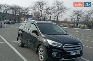 Внедорожник / Кроссовер Ford Kuga 2017 в Одессе