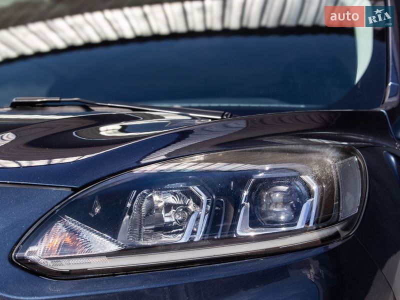 Внедорожник / Кроссовер Ford Kuga 2020 в Львове