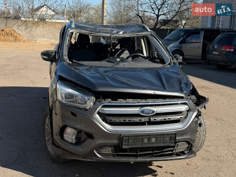 Позашляховик / Кросовер Ford Kuga 2019 в Снігурівці