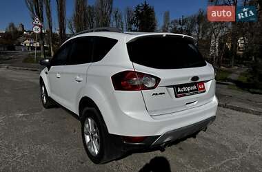 Позашляховик / Кросовер Ford Kuga 2012 в Києві
