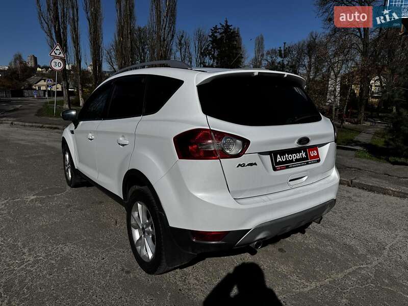 Позашляховик / Кросовер Ford Kuga 2012 в Києві