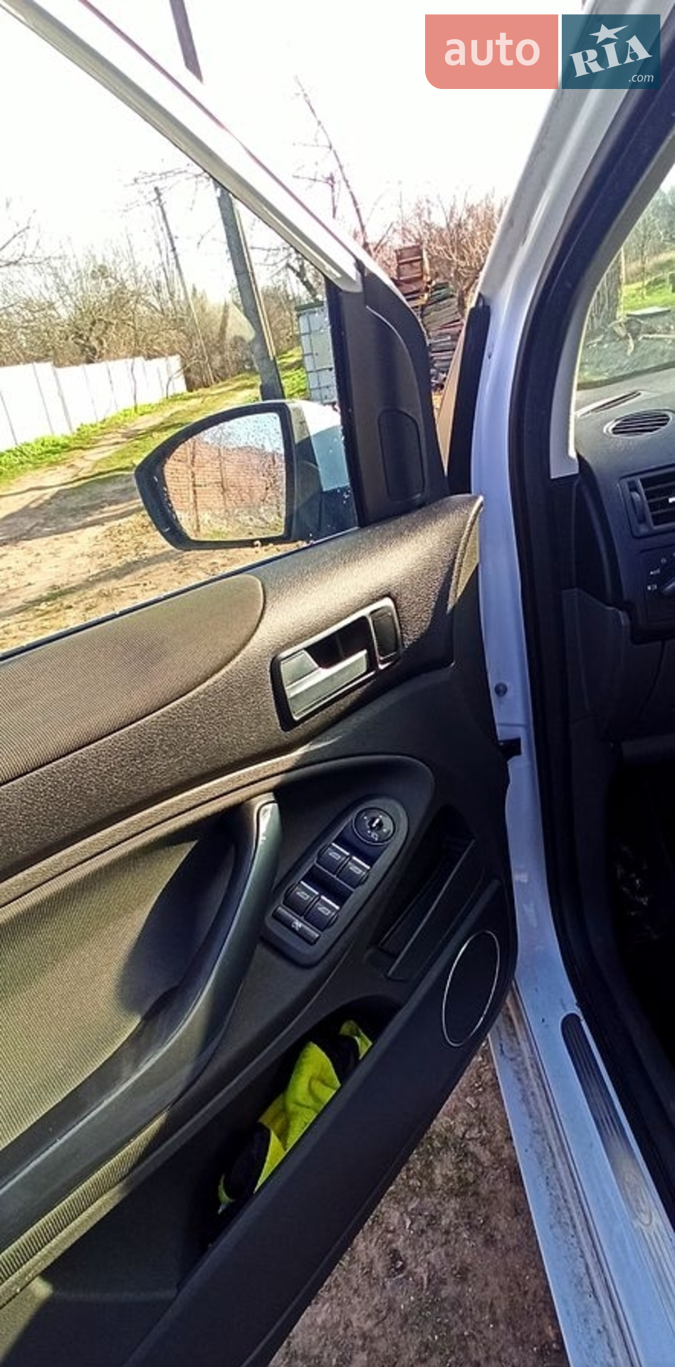 2011 Ford Kuga - мініатюра 29