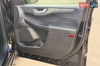 Позашляховик / Кросовер Ford Kuga 2022 в Вінниці