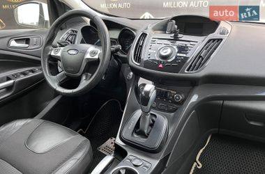 Позашляховик / Кросовер Ford Kuga 2013 в Києві фото 13 Позашляховик / Кросовер Ford Kuga 2013 в Києві