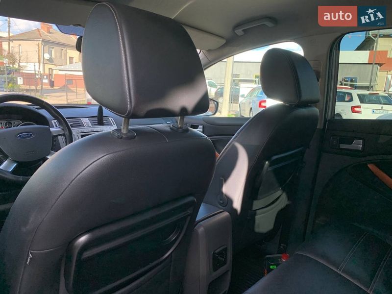 Внедорожник / Кроссовер Ford Kuga 2009 в Коломые