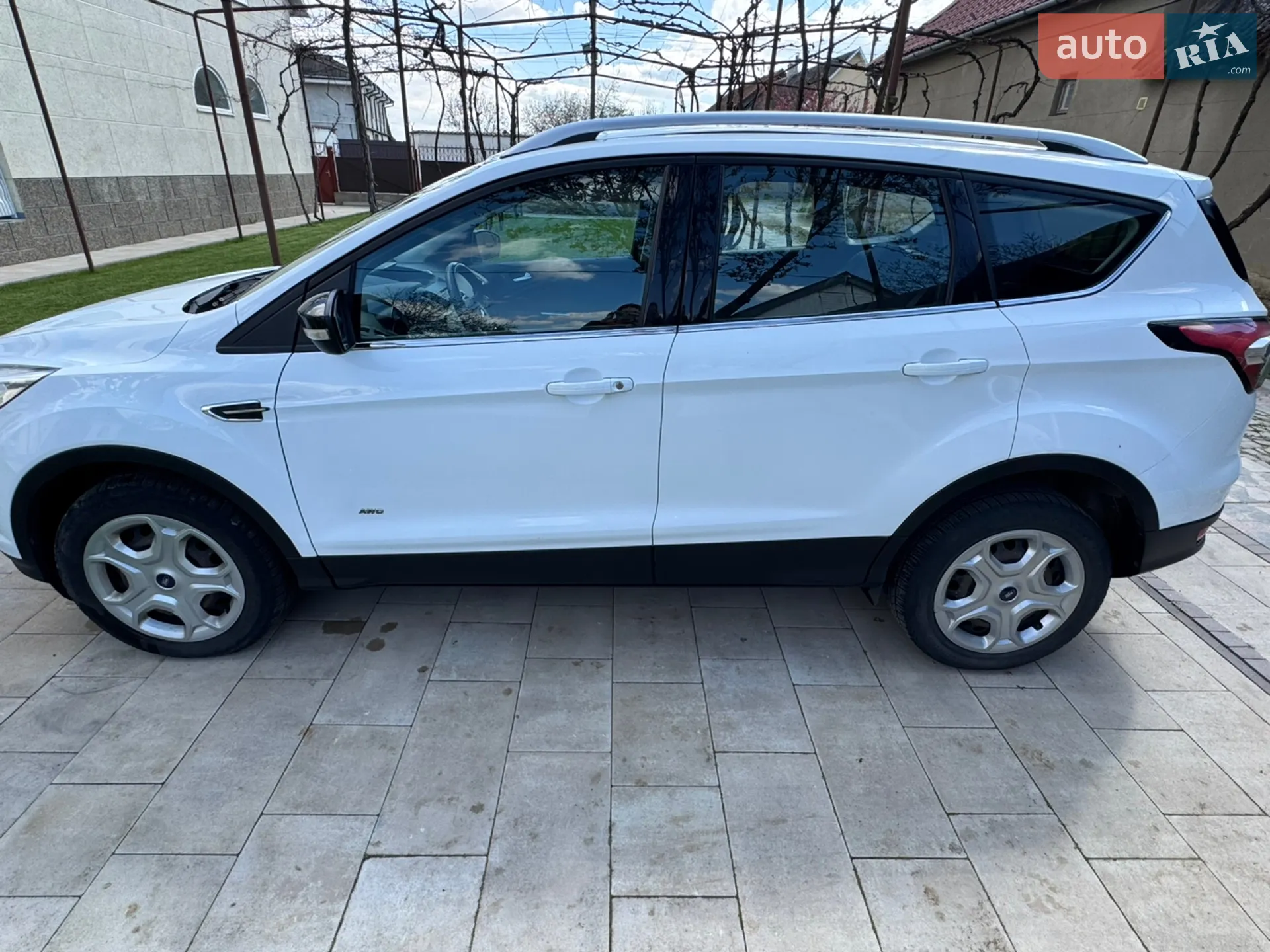 2017 Ford Kuga - мініатюра 2