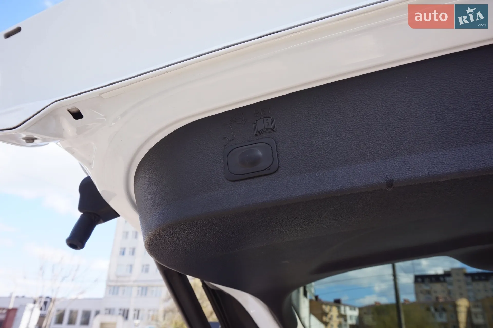 2014 Ford Kuga - мініатюра 31