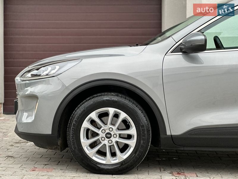 Внедорожник / Кроссовер Ford Kuga 2020 в Тернополе фото 16 Внедорожник / Кроссовер Ford Kuga 2020 в Тернополе