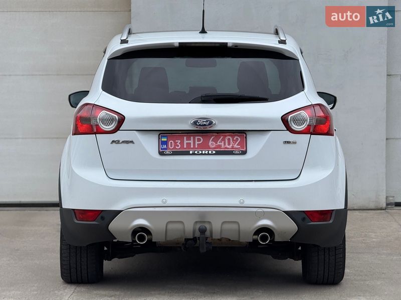 Позашляховик / Кросовер Ford Kuga 2010 в Сарнах