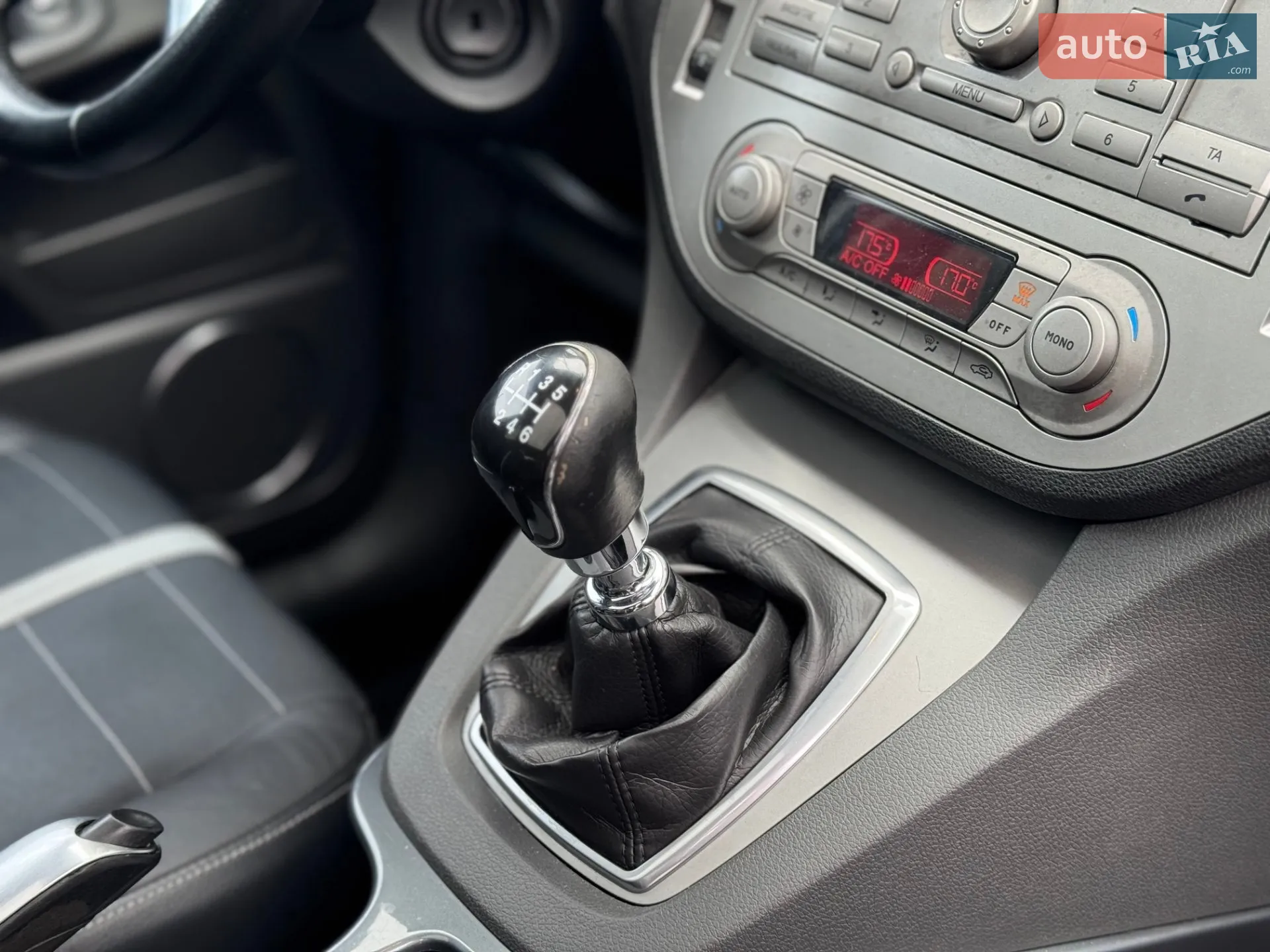 2010 Ford Kuga - мініатюра 42