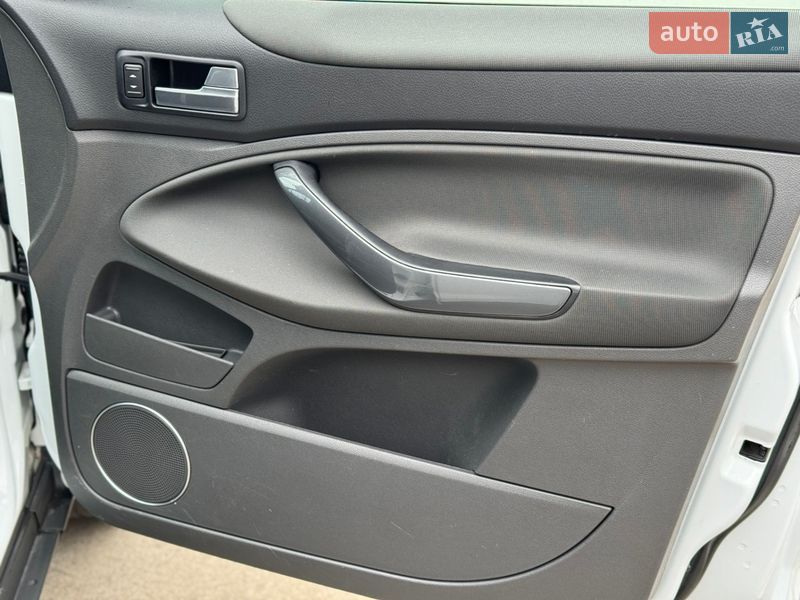 Позашляховик / Кросовер Ford Kuga 2010 в Сарнах