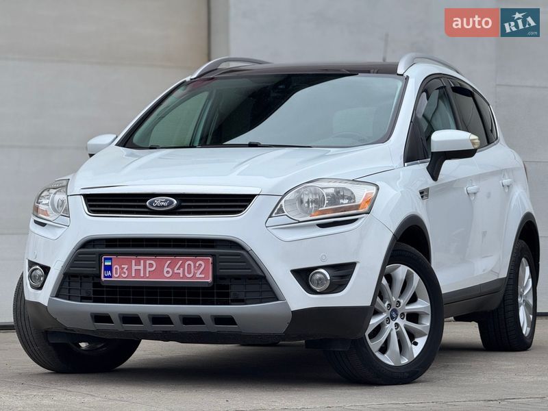 Позашляховик / Кросовер Ford Kuga 2010 в Сарнах