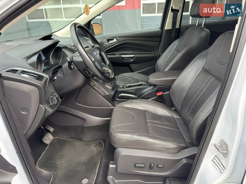 Позашляховик / Кросовер Ford Kuga 2014 в Дубні