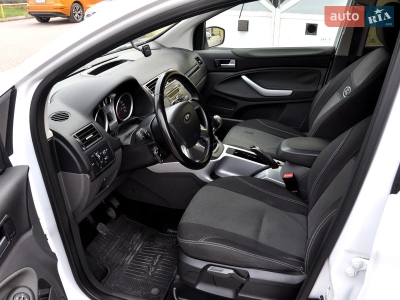 Позашляховик / Кросовер Ford Kuga 2011 в Львові