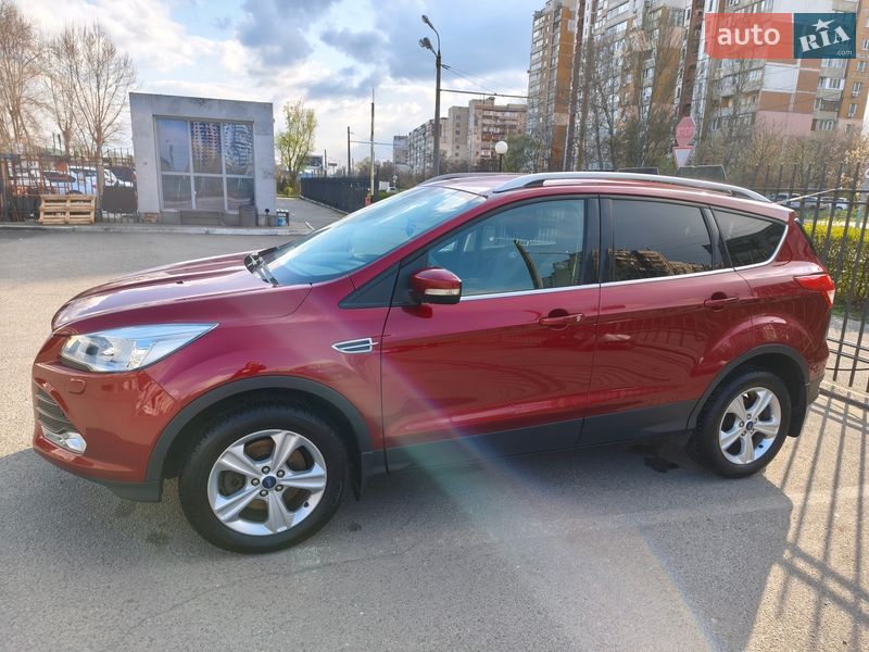Ford Kuga 2015