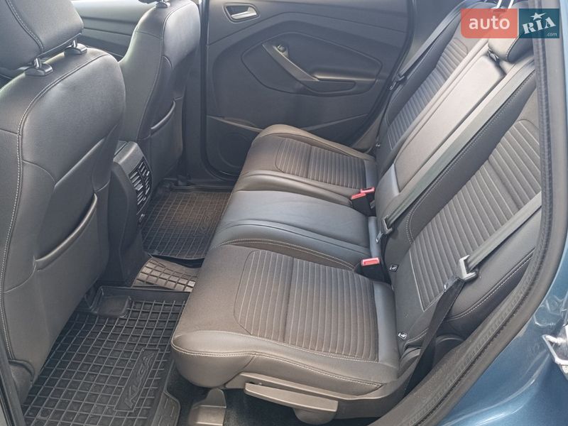 Внедорожник / Кроссовер Ford Kuga 2019 в Киеве