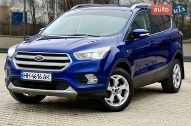 Внедорожник / Кроссовер Ford Kuga 2017 в Одессе