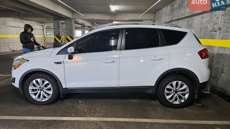 Позашляховик / Кросовер Ford Kuga 2011 в Дніпрі фото 4 Позашляховик / Кросовер Ford Kuga 2011 в Дніпрі