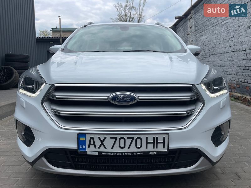 Ford Kuga 2019